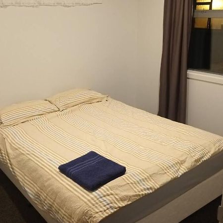 Entire House - Brand New 2 Bedroom House لور هوت المظهر الخارجي الصورة